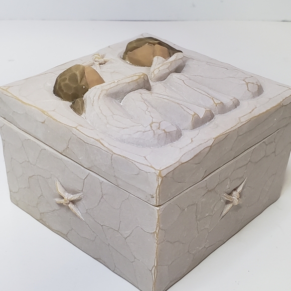 Willow Tree Friends Keepsake Box Excellent Like New Condition with Box #26602 - Picture 9 of 9